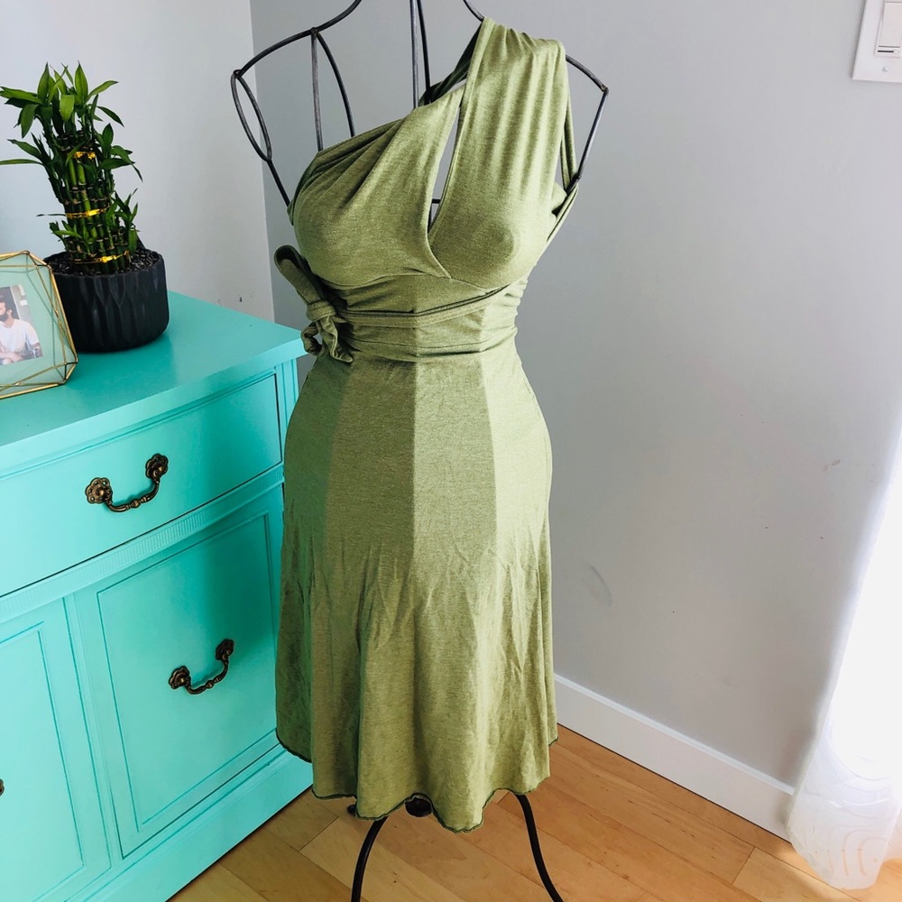 Narcissist “many ways” dress. One size